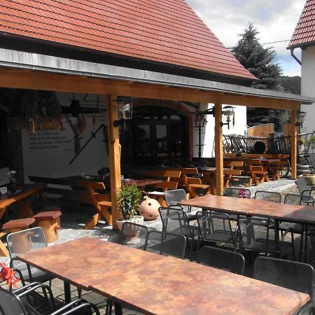 Restaurant & Pension "Bauernhof Zum Silberbergwerk" Limabach - Oberfrohna Exterior foto